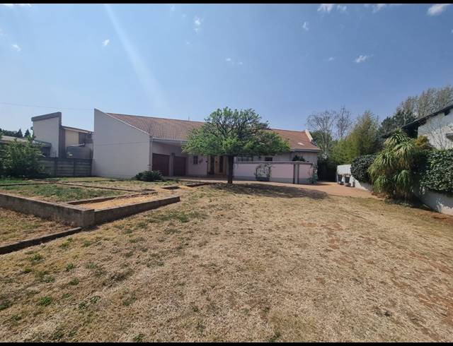 777M² VACANT LAND FOR SALE IN VANDERBIJLPARK SW 5